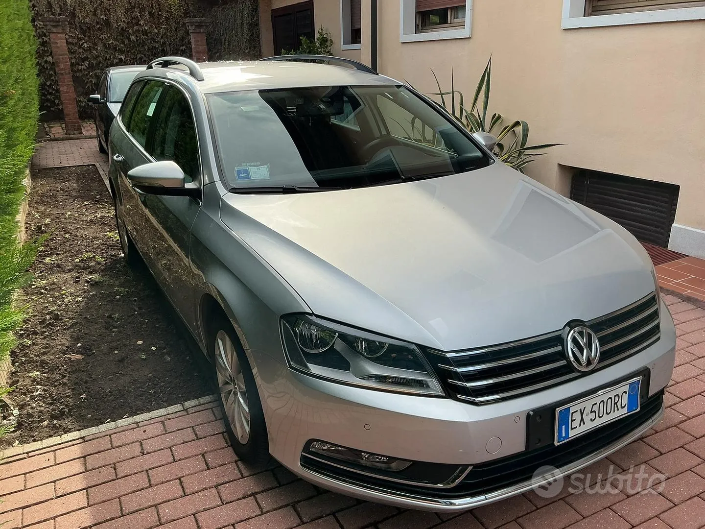 Volkswagen Passat 2014 photo 2