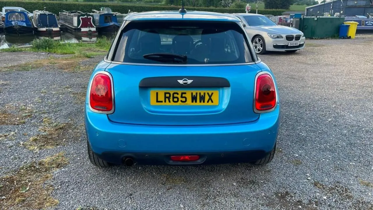 Mini One 2015 photo 2