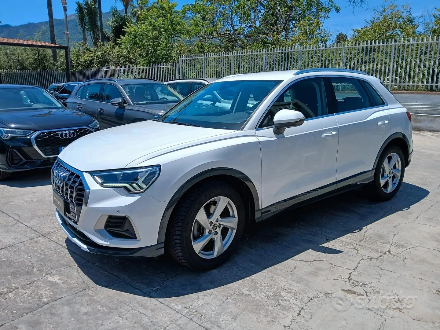 Audi Q3 2023 photo 3