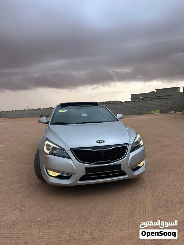 Kia K7 2012 photo 2