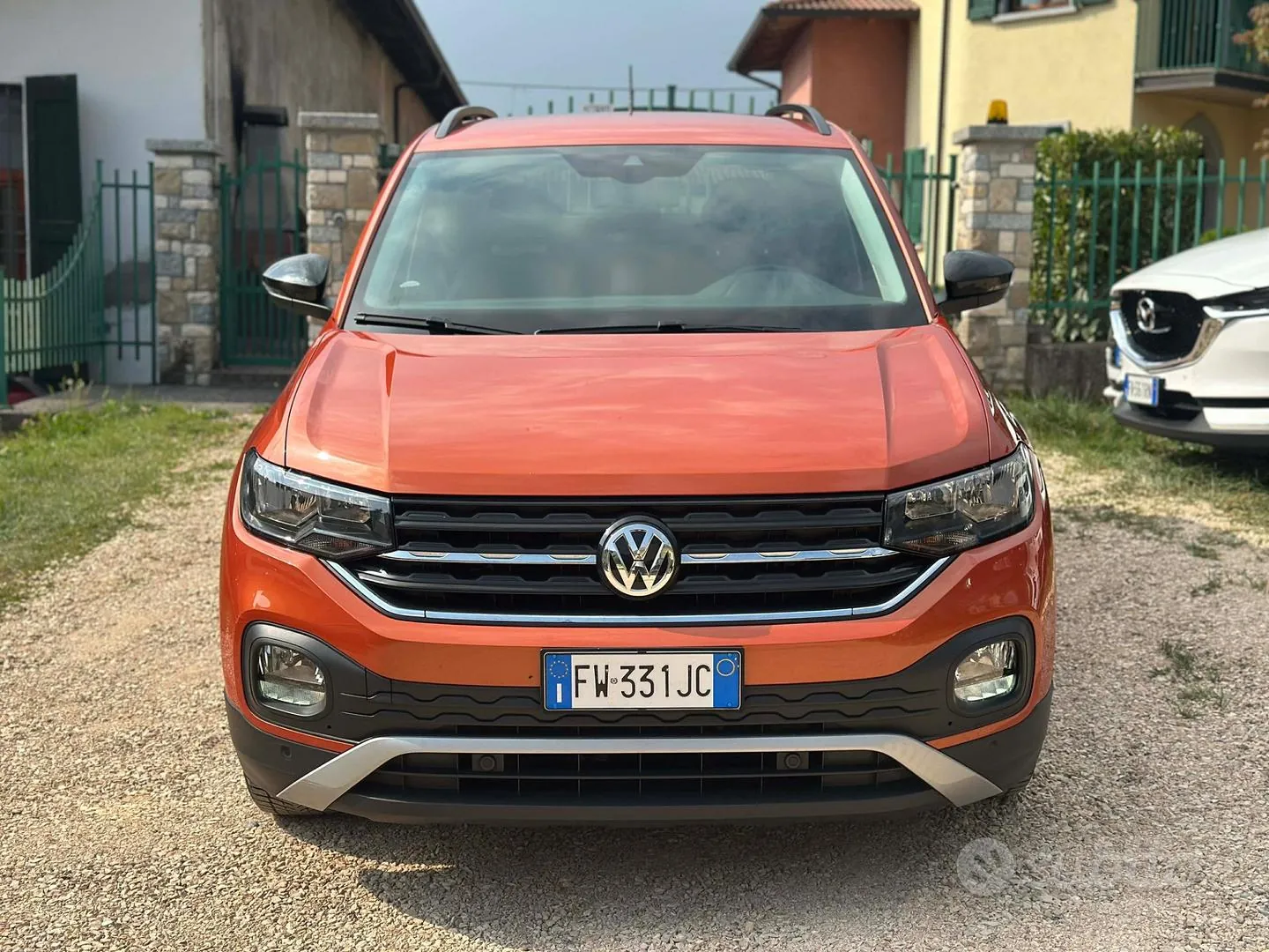 Volkswagen T-Cross 2019 photo 2