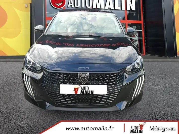Peugeot 208 2025 photo 2