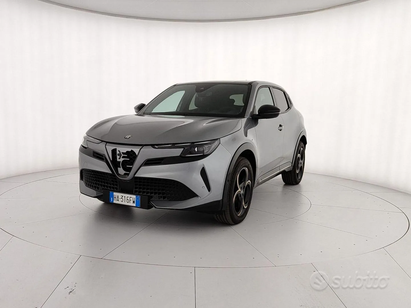Alfa Romeo Junior 2025 photo 3