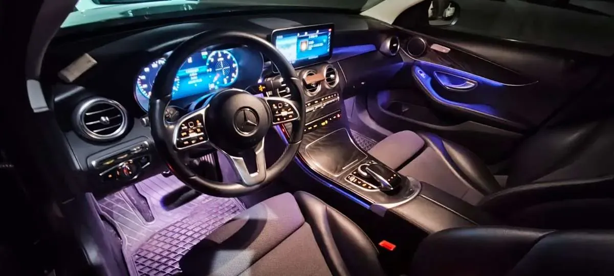 Mercedes-Benz C-Class 2019 photo 2