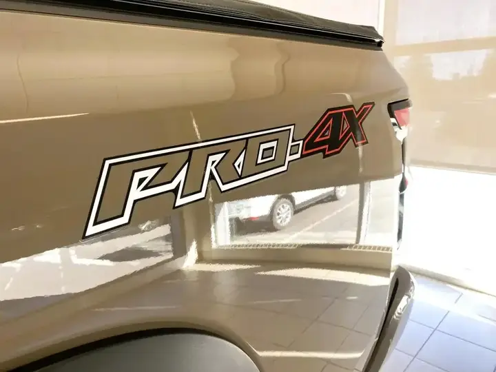 Nissan Frontier 2023 photo 4