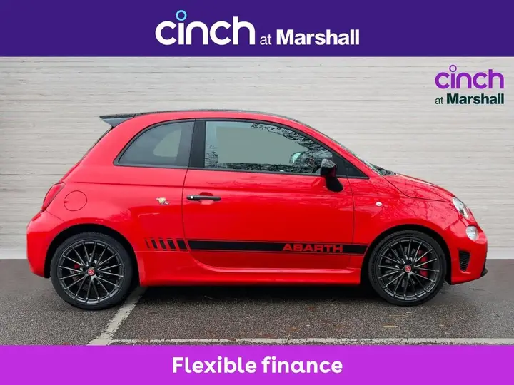 Abarth 595 2022 photo 2