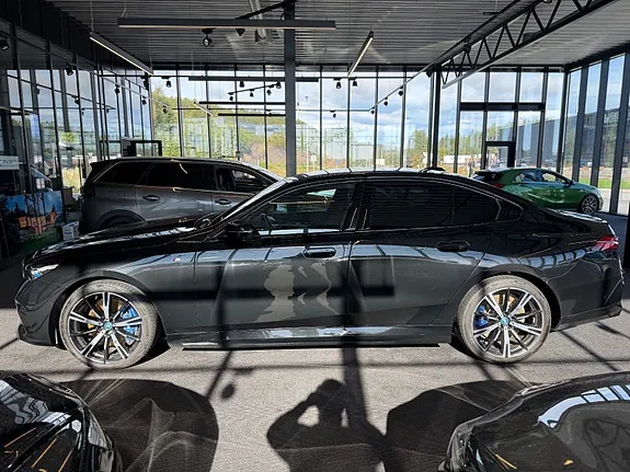 BMW I5 2024 photo 4