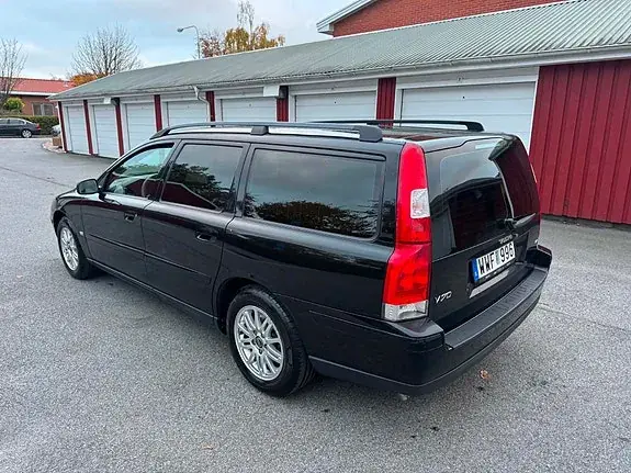 Volvo V70 2006 photo 4
