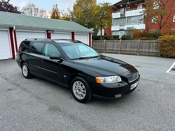 Volvo V70 2006 photo 2