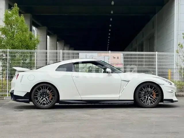 Nissan Gt-R 2025 photo 2