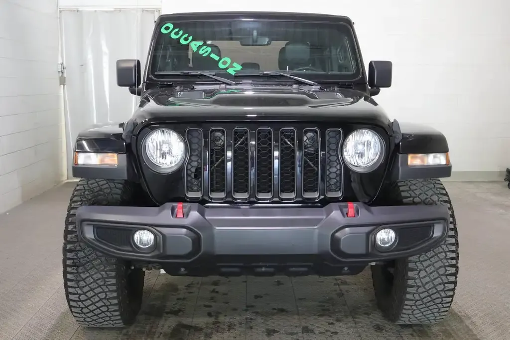 Jeep Gladiator 2023 photo 2