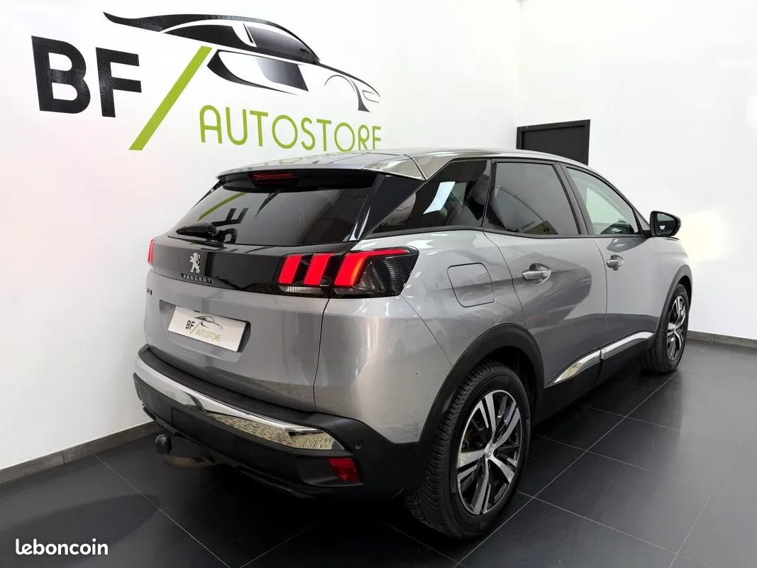 Peugeot 3008 2018 photo 4