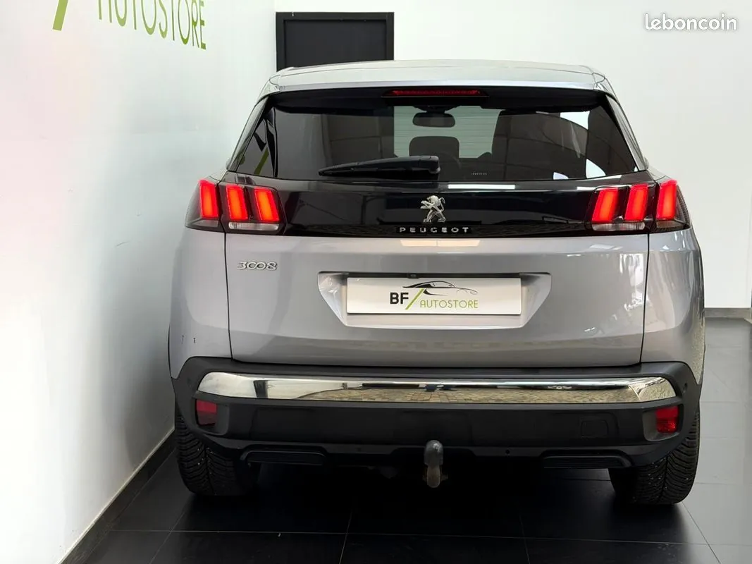 Peugeot 3008 2018 photo 5