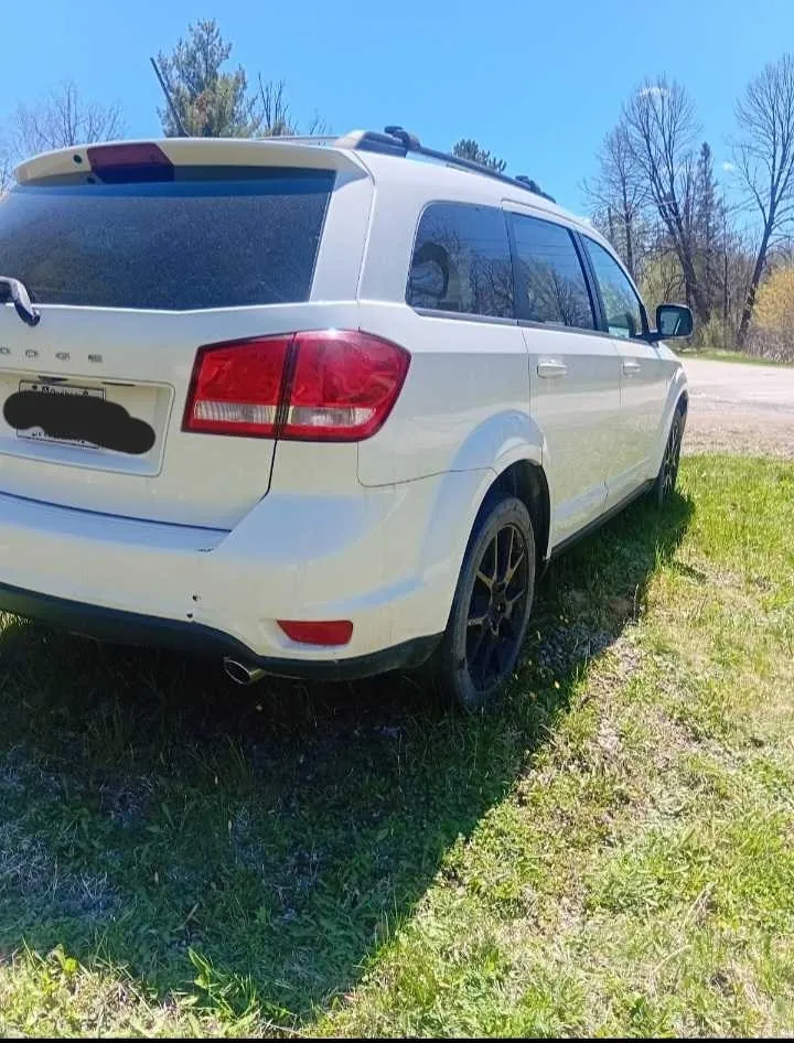 Dodge Journey 2015 photo 2
