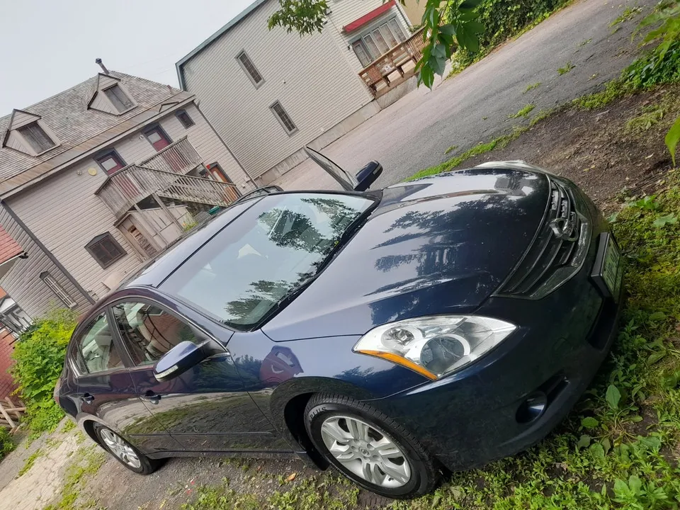 Nissan Altima