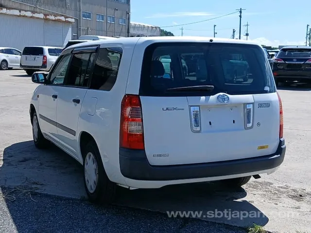 Toyota Succeed 2009 photo 5