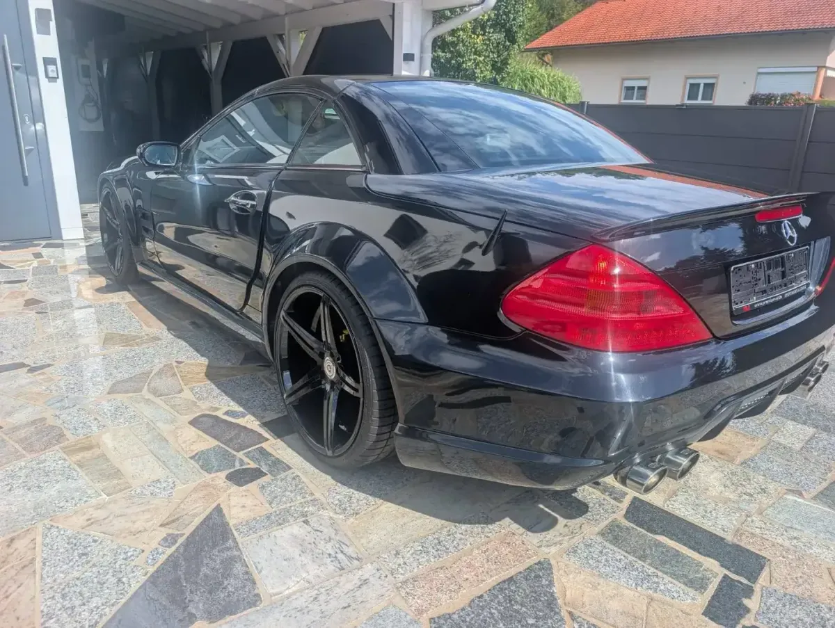 Mercedes-Benz Sl-Class 2004 photo 3
