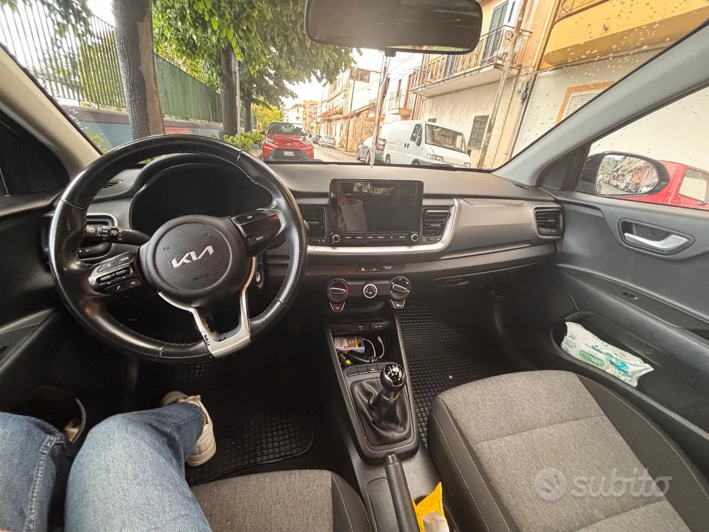 Kia Stonic 2022 photo 4