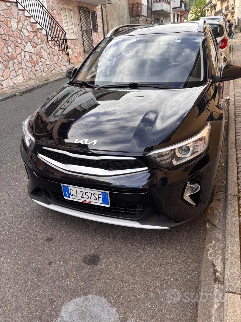 Kia Stonic 2022 photo 2