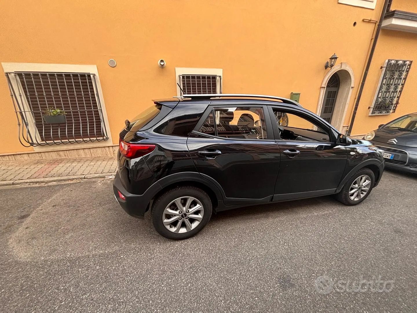 Kia Stonic 2022 photo 3