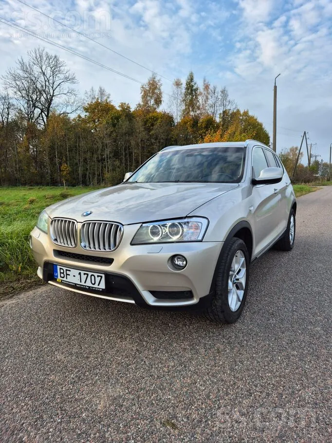BMW X3 2013 photo 2