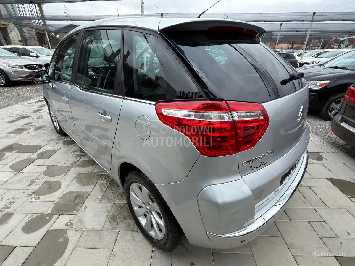 Citroen C4 Picasso 2010 photo 5