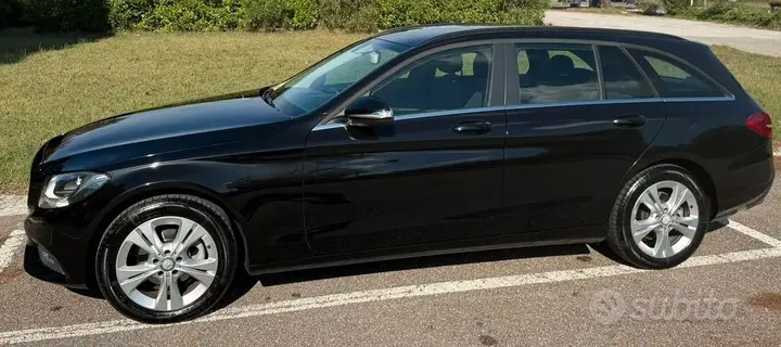 Mercedes-Benz C180 2015 photo 2