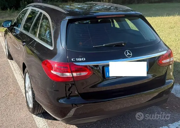 Mercedes-Benz C180 2015 photo 4