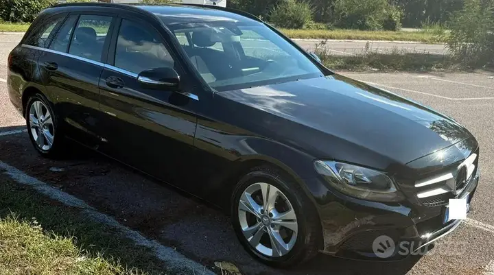 Mercedes-Benz C180 2015 photo 3
