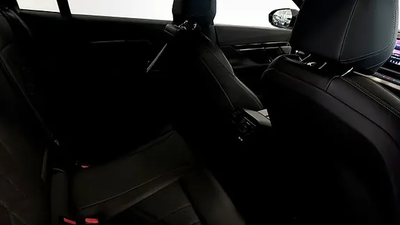 BMW 530E 2026 photo 5