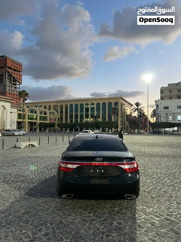 Hyundai Grandeur 2012 photo 2