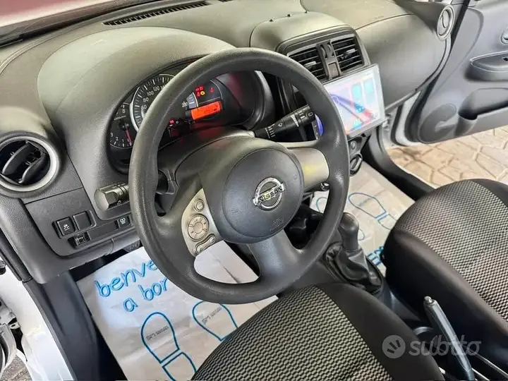Nissan Micra 2017 photo 5