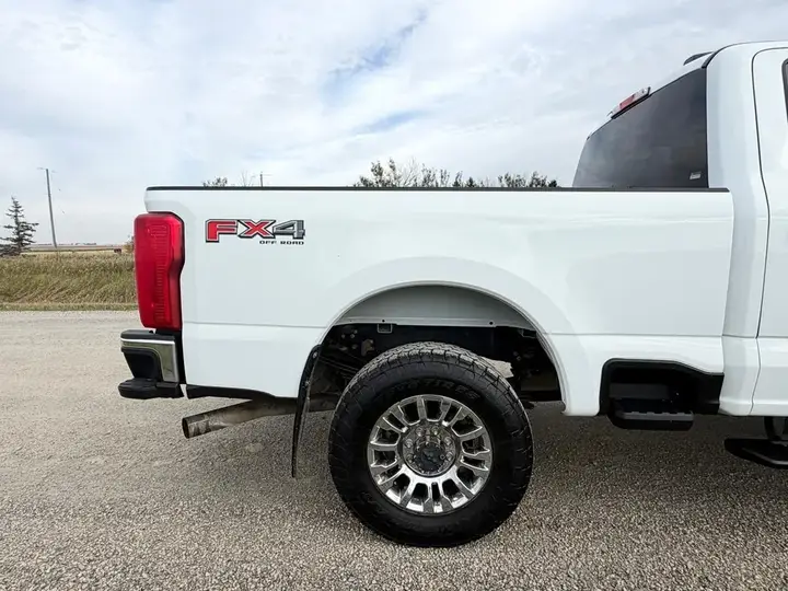 Ford F250 2024 photo 4