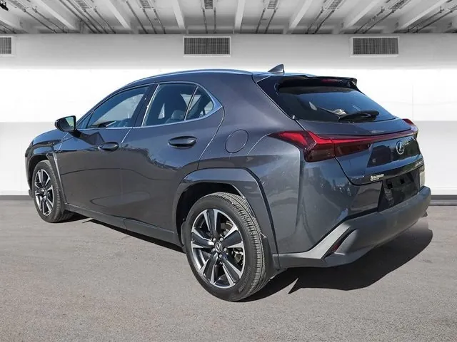 Lexus Ux 2025 photo 3