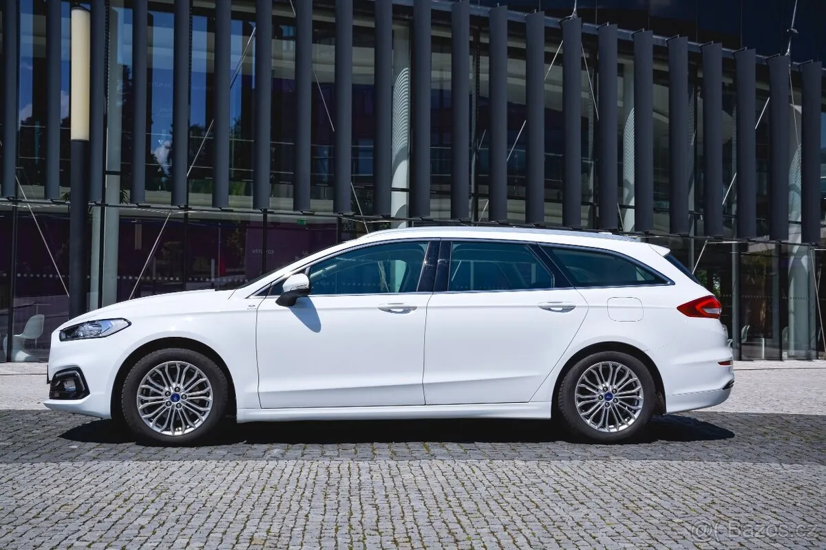 Ford Mondeo 2021 photo 2
