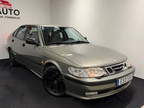 Saab 9-3 1999 photo 3