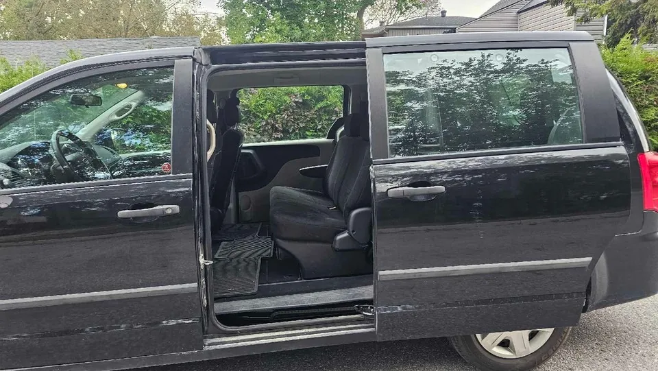 Dodge Caravan