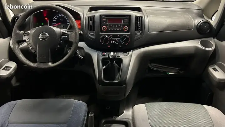 Nissan Evalia 2013 photo 3