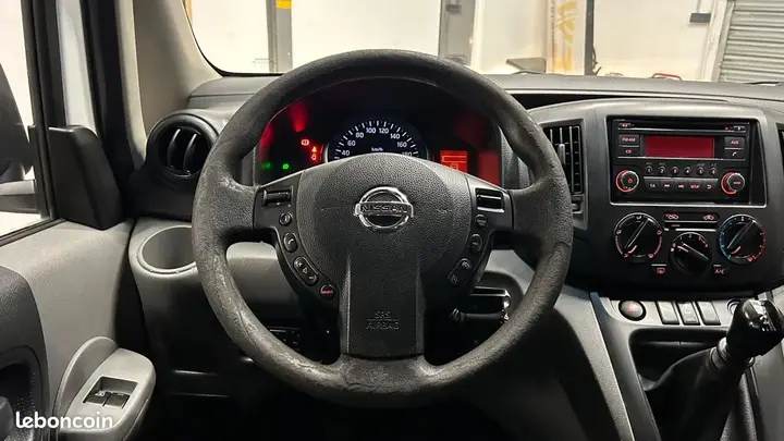 Nissan Evalia 2013 photo 4