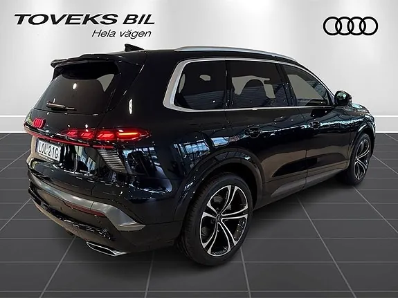 Audi Q7 2027 photo 5