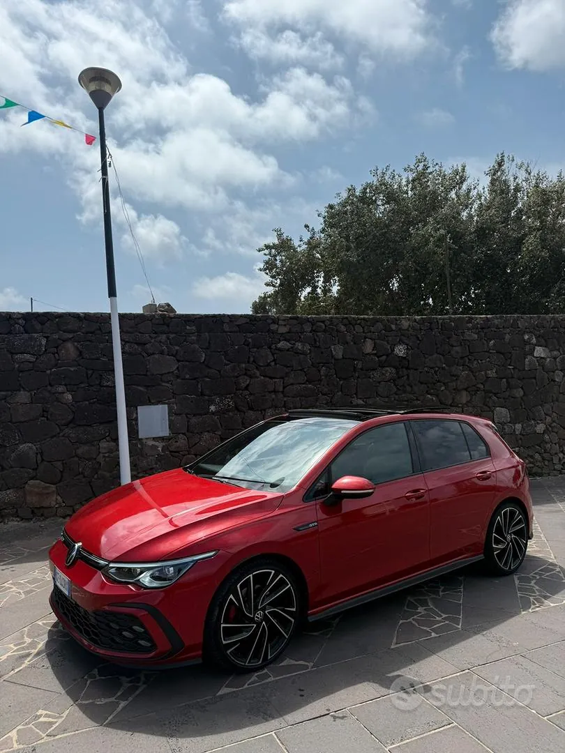 Volkswagen Golf 2021 photo 2
