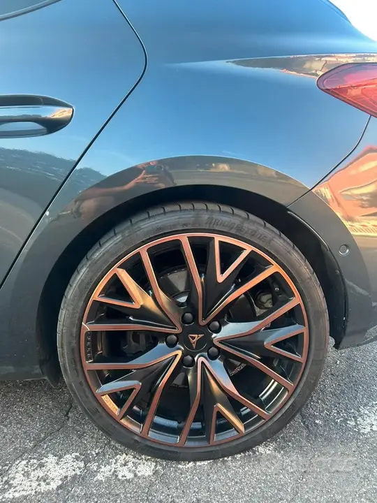 Cupra Leon 2023 photo 4