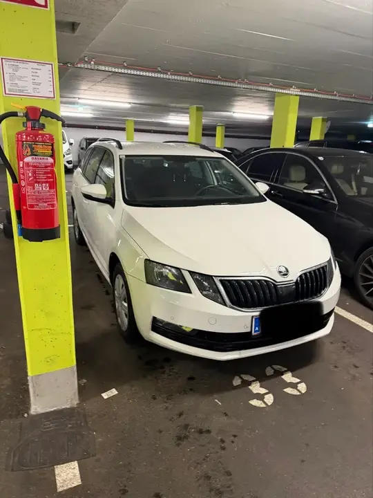 Skoda Octavia 2019 photo 2