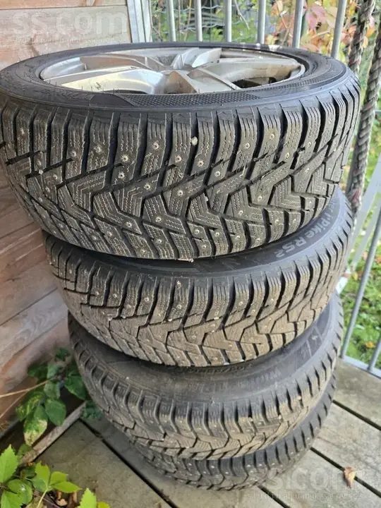 Volvo V50 2011 photo 4