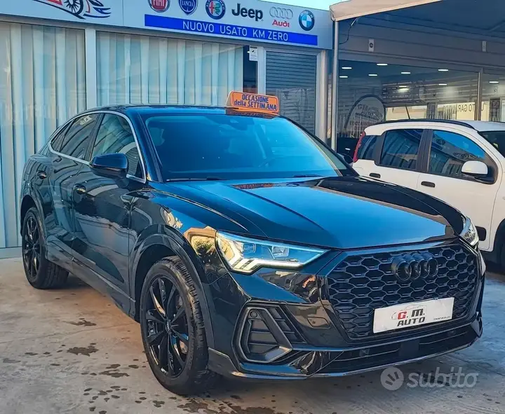 Audi Q3 2022 photo 2