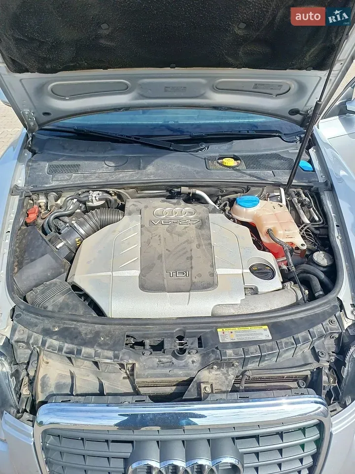 Audi A6 2010 photo 4