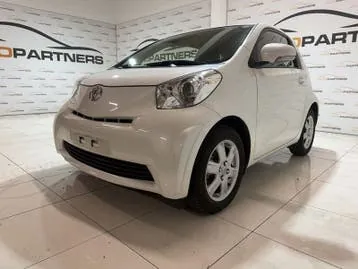 Toyota Iq