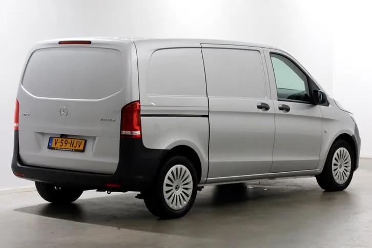 Mercedes-Benz Vito 2022 photo 2