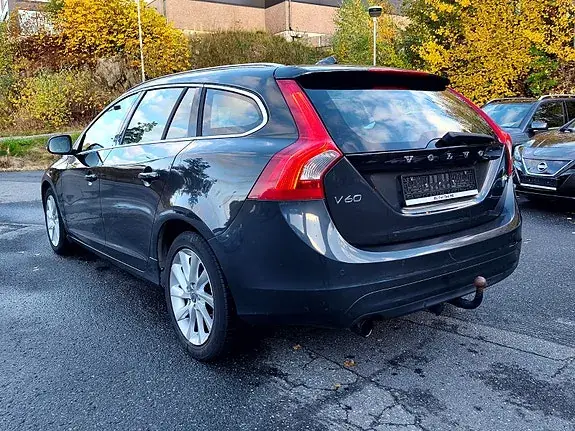 Volvo V60 2014 photo 3