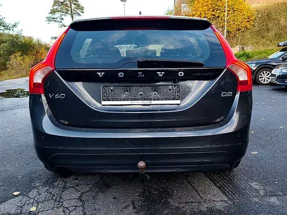 Volvo V60 2014 photo 4